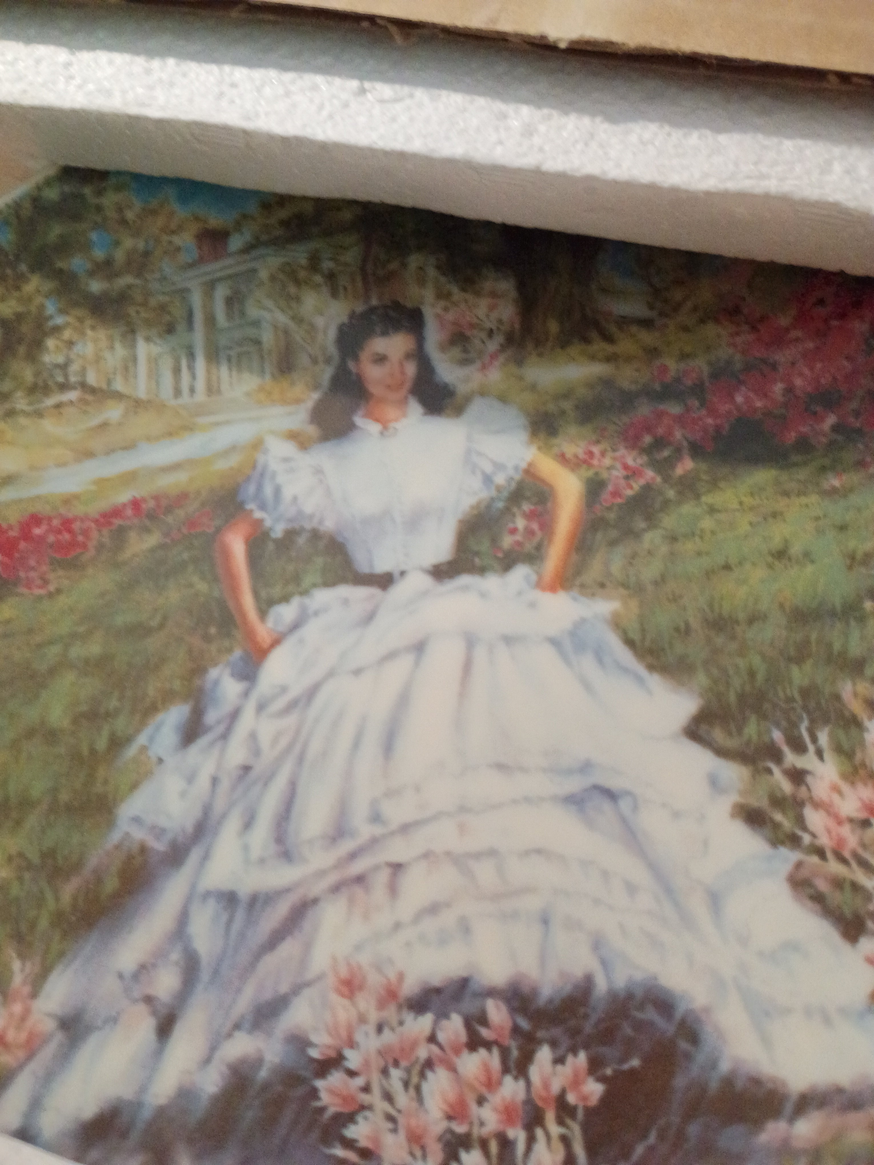 Vintage Collectibles – Antique Crystal, Tea Sets & Rare Finds