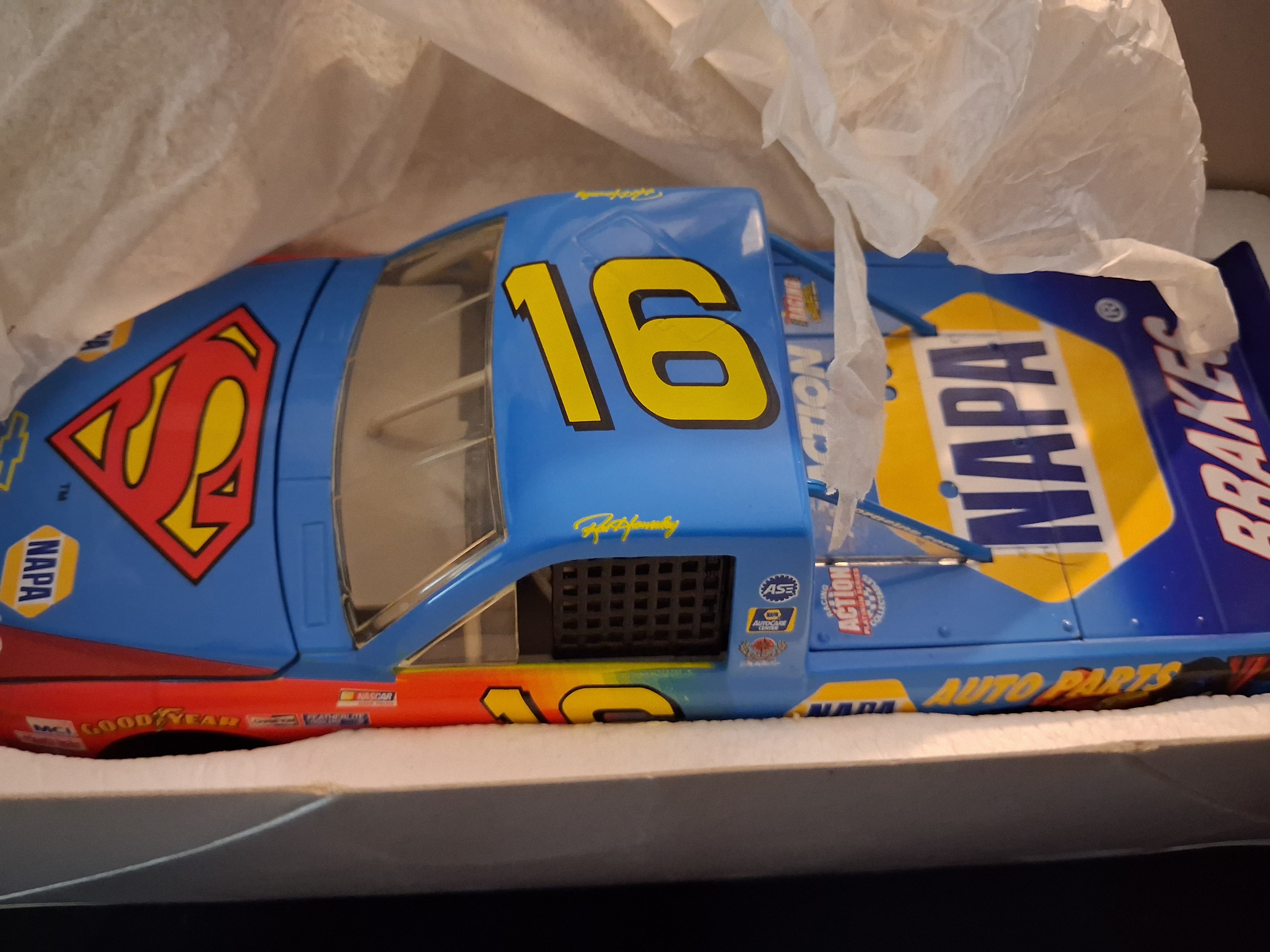 1/24 Scale NASCAR Diecast Cars – Dale Earnhardt Sr, Jr & More